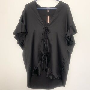 NWT Victoria’s Secret black short sleeve kimono one size